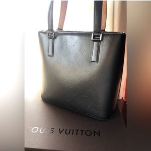 Authentic Louis Vuitton Monogram Stockton Shoulder Bag